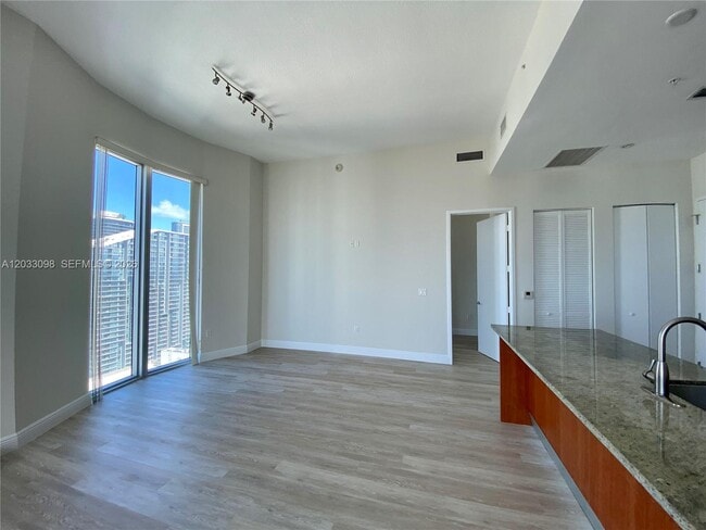 Photo - 185 SW 7th St Unit 4311