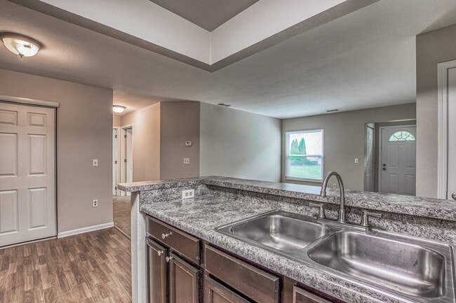 Willow Crest Apartments