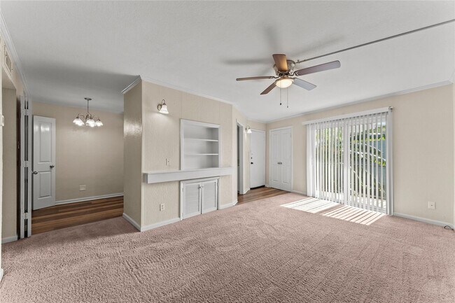 Photo - 102 The Strand Unit False