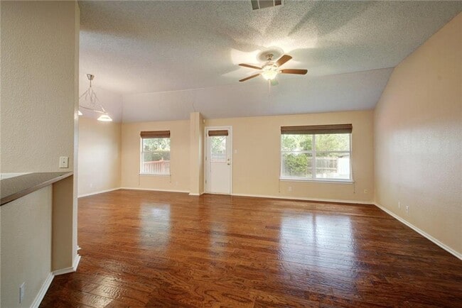 Photo - 16510 Denise Dr