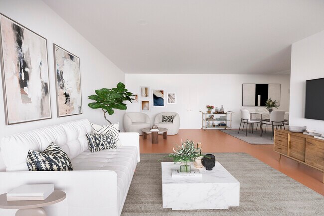 Photo - 839 S Plymouth Blvd Unit 5