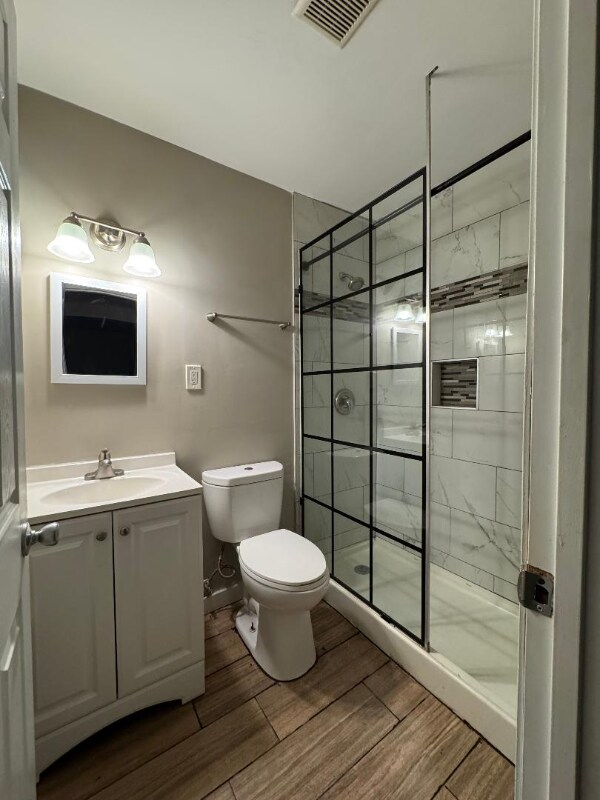 Photo - 1201 Franklin Ave Unidad 13