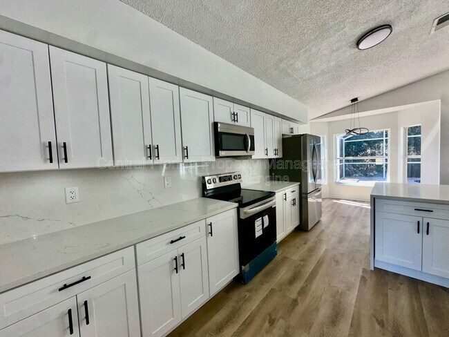 Photo - 3032 Bloomsbury Dr