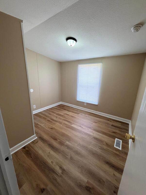 Photo - 2328 Cattail Cir