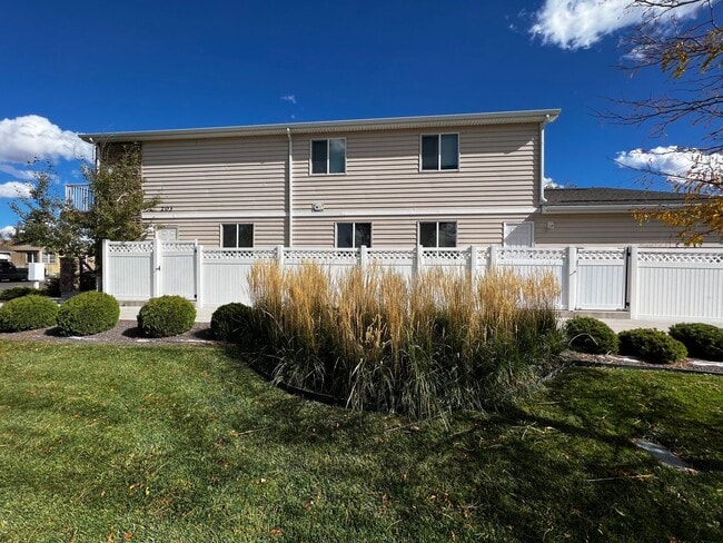 Photo - East6th203 (KC-AM) Unit 4