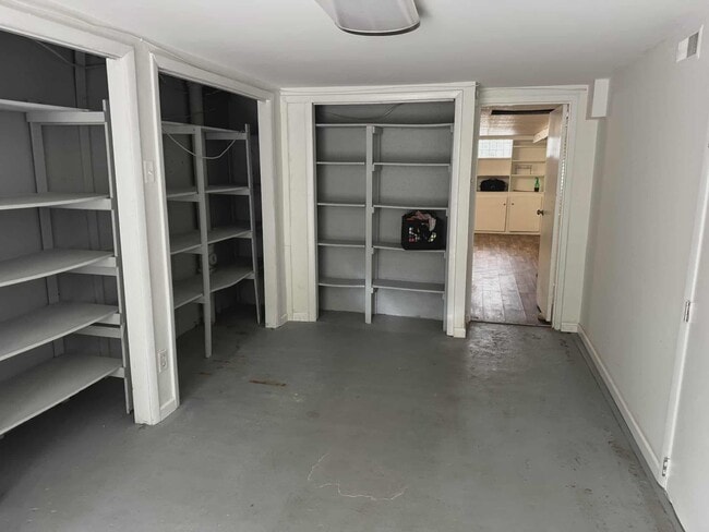 Photo - 2639 Wentworth Rd Unidad 2nd Floor