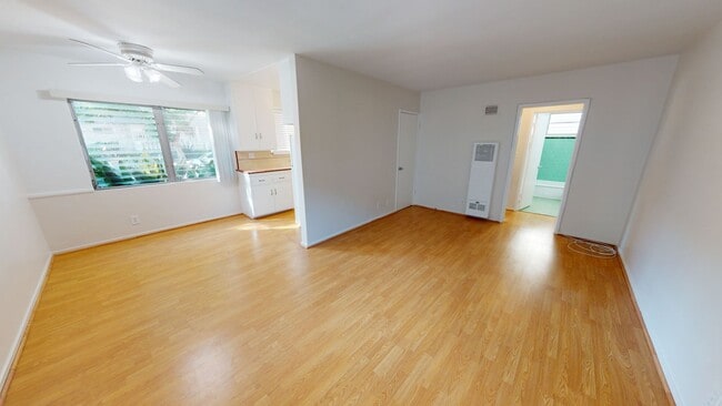 Photo - 1042 Stanley