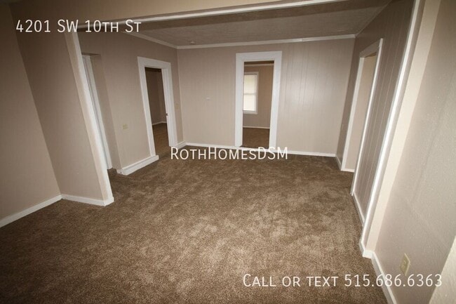 Photo - 4201 SW 10th St