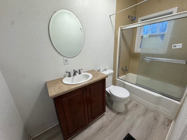 Photo - 701 E Walnut St Unidad A