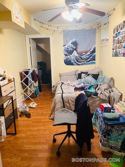 Photo - 731 Parker St Unidad 1