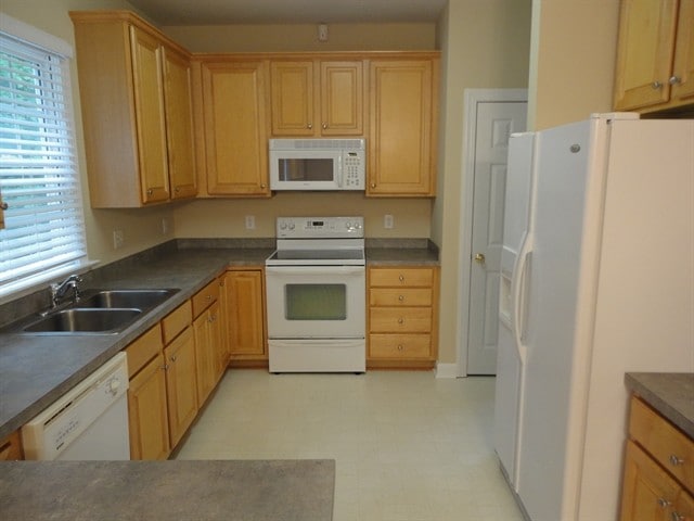 Photo - 109 Brampton Cir