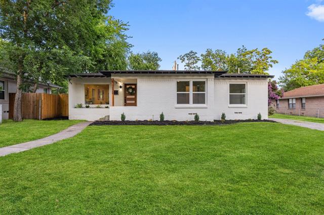 Photo - 10230 Newcombe Dr