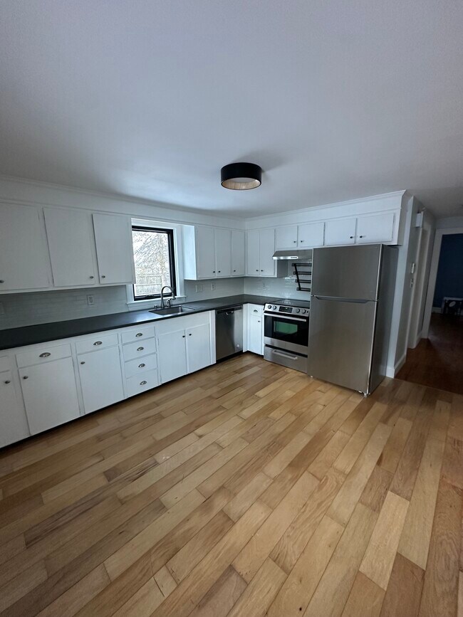 Photo - 28 Oregon St Unit 1