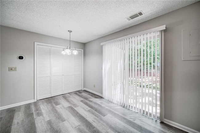 Photo - 4084 Hidden Hollow Dr Unidad B