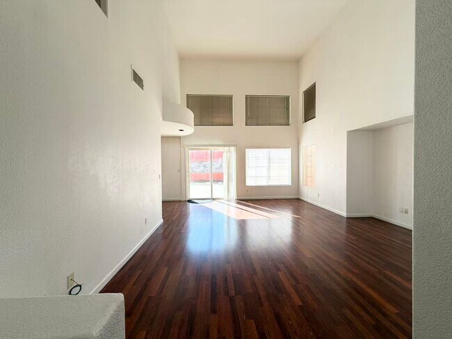 Photo - Beautiful 2 story single-family house