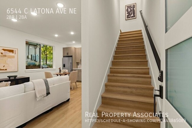 Photo - 6544 Latona Ave NE