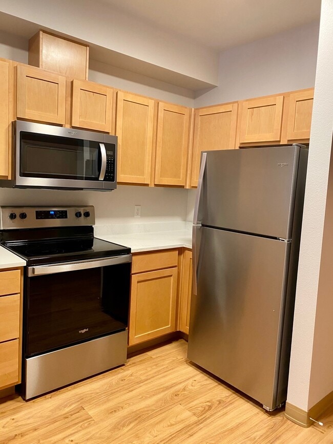 Photo - 1300 Telegraph Rd.