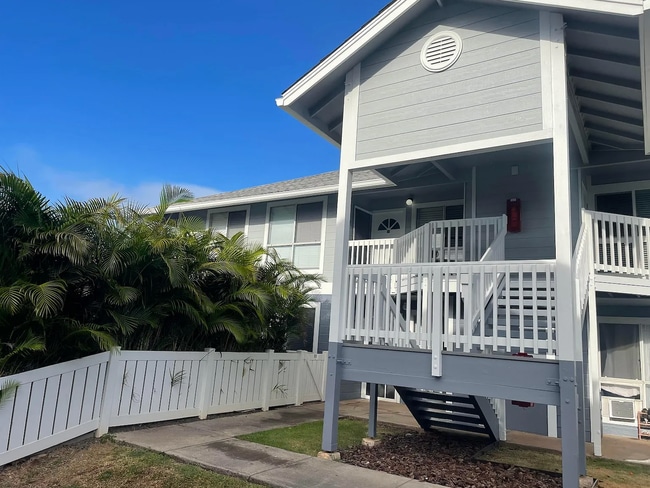 Building Photo - 4955 Hanawai St Rental