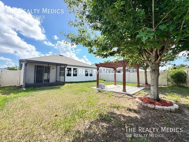 Photo - 308 Blue Cypress Dr