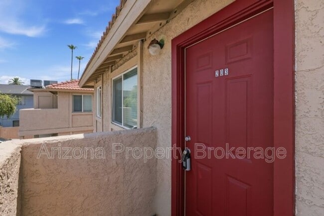 Photo - 603 W Rio Salado Pkwy