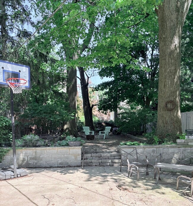 Photo - 5411 S Dorchester Ave