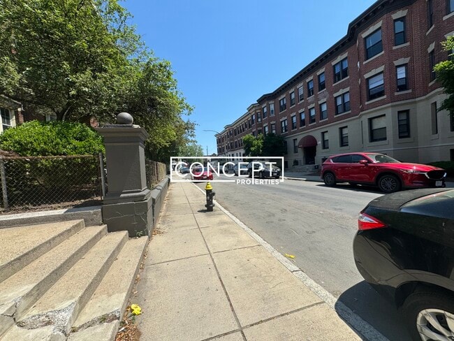 Photo - 15 Glenville Ave Unit 8