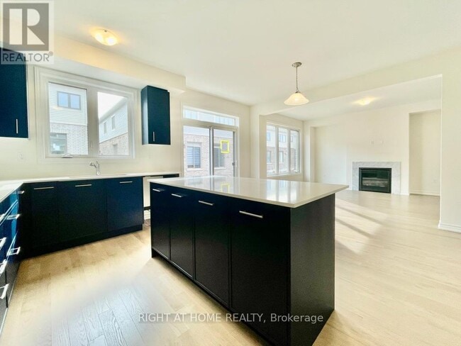 Photo - 64 Gemini Dr