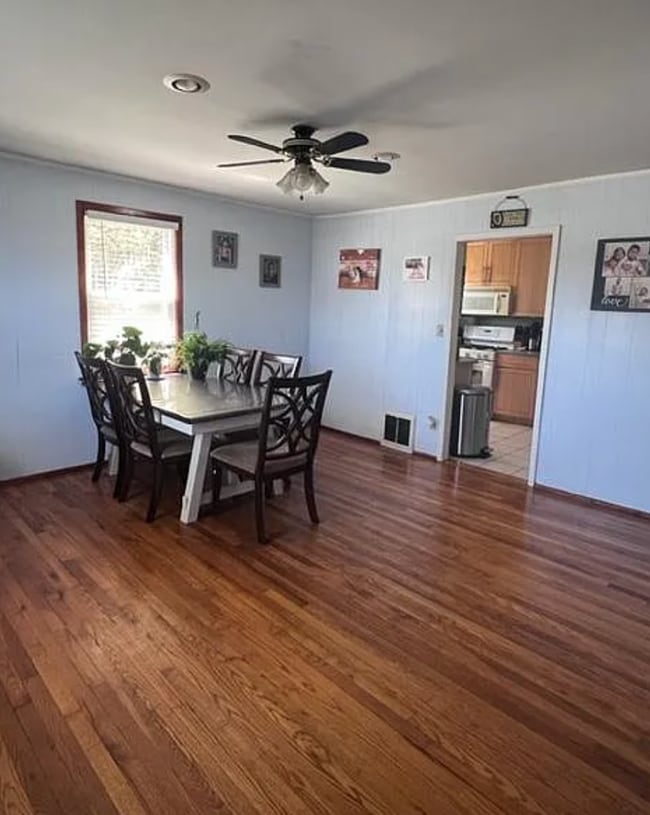 Photo - 2205 Bright Ave