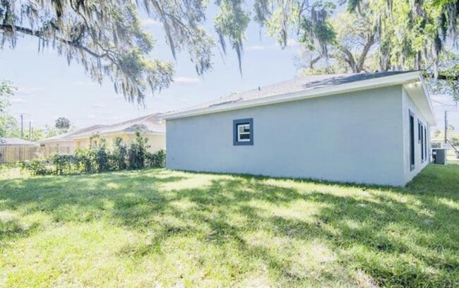 Photo - 617 Holmes Ave