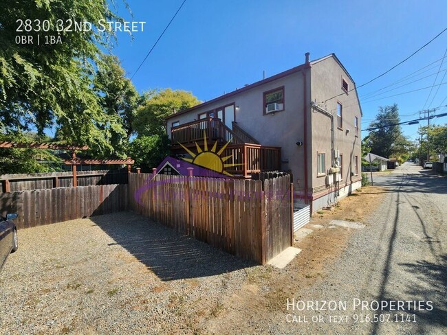 Photo - 2830 32nd St