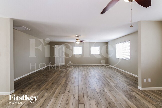 Photo - 13227 N 40th Pl