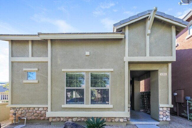 Building Photo - 4361 E Selena Dr Rental