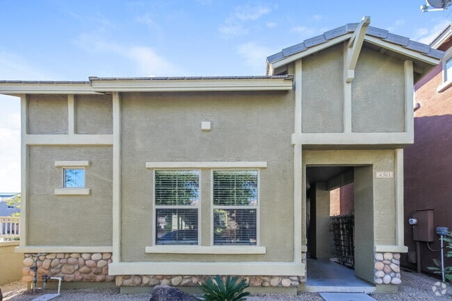 Building Photo - 4361 E Selena Dr Rental