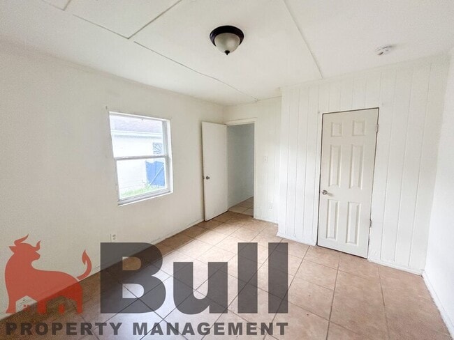 Photo - 905 W Anderson St Unit B