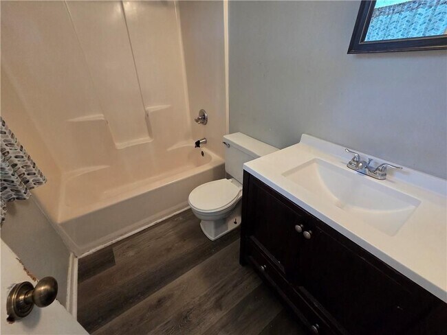 Photo - 5034 Cherokee Ct