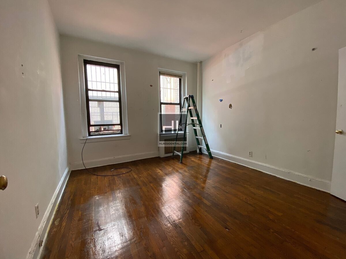 Photo - FIRST AVENUE Unit 1C