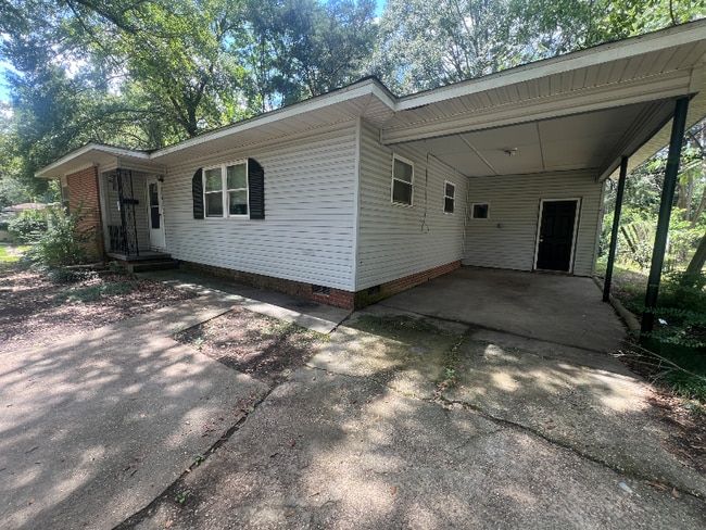 Photo - 3141 Oak Forest Dr