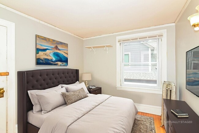 Photo - 509 6th St SE Unit 3