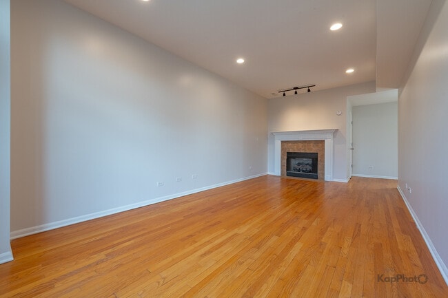 Photo - 2226 W Monroe St Unit 3