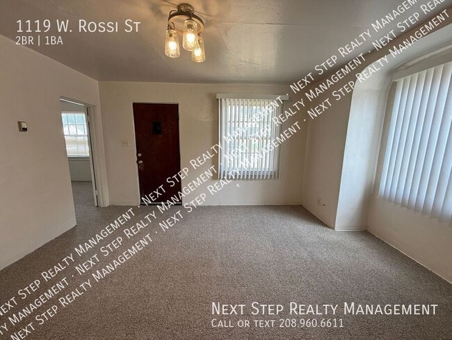 Photo - 1119 Rossi St