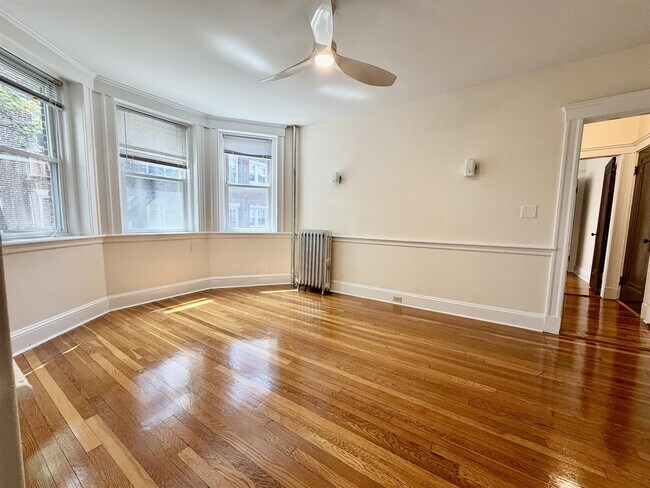 Photo - 15 Ellery St Unit 2