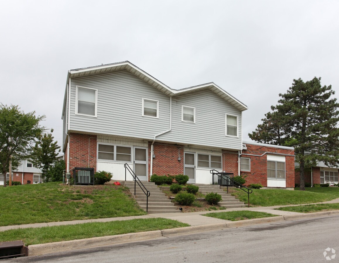 Photo - West Bluff Townhomes