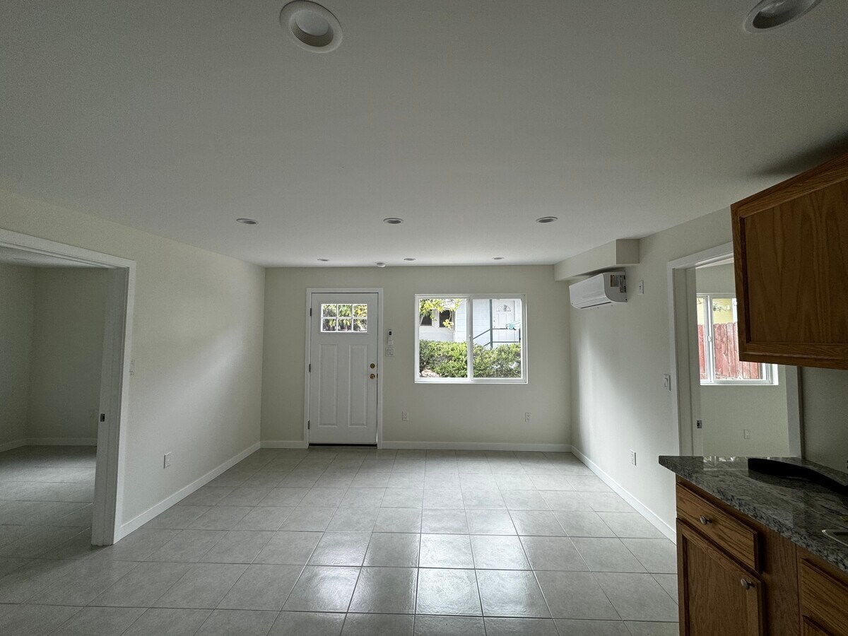 Sala de estar - 1015 W 17th St