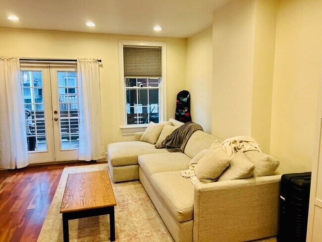 435 W 4th St Unidad 1