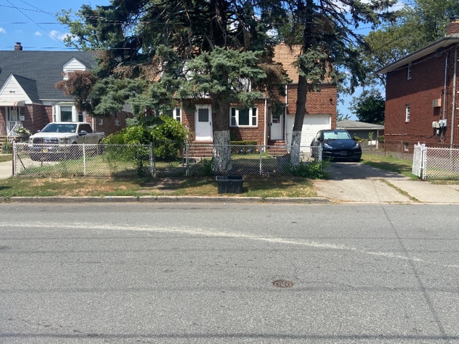 Building Photo - 36 Hamilton Ave Rental