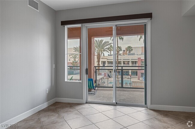 Building Photo - 51 E Agate Ave Unit 304 Rental