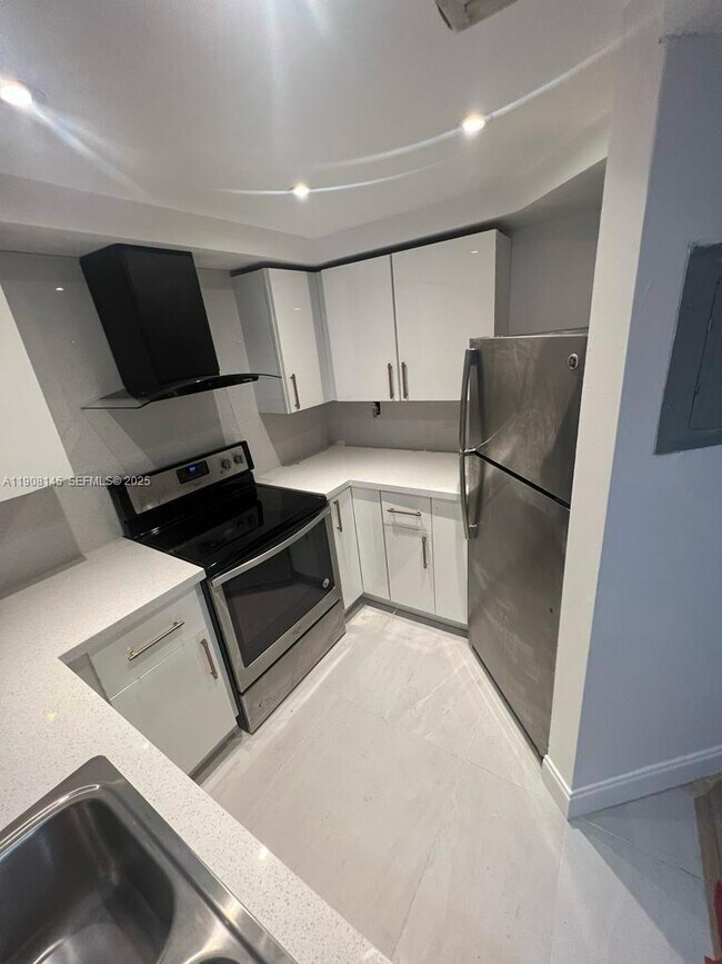 Photo - 8305 SW 152nd Ave Unit A-114