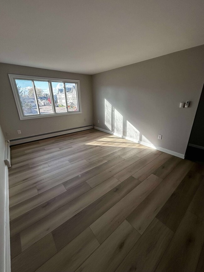 Photo - 427 High St Unit 5