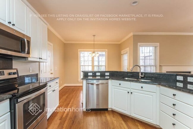 Photo - 15903 Kelly Park Cir