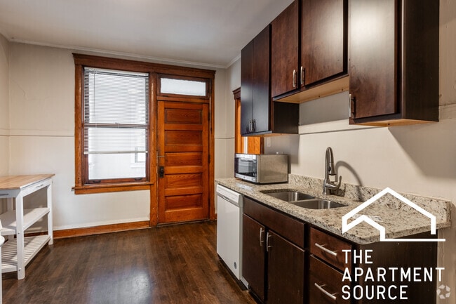 Building Photo - 3608 W Grace St Unit 2 Rental